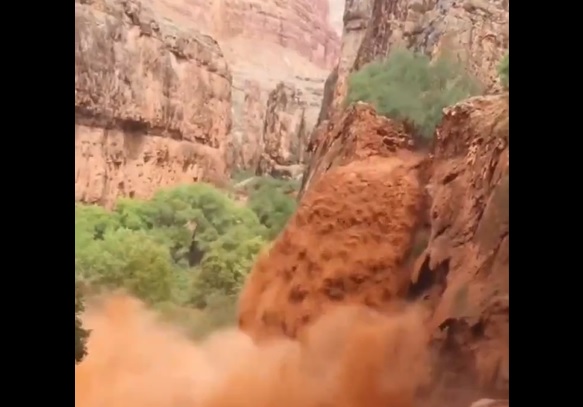 alluvione lampo grand canyon