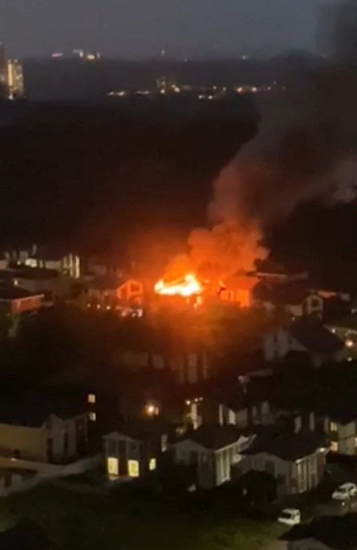 fulmine russia incendio