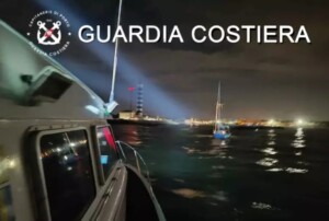 maltempo barca a vela jesolo