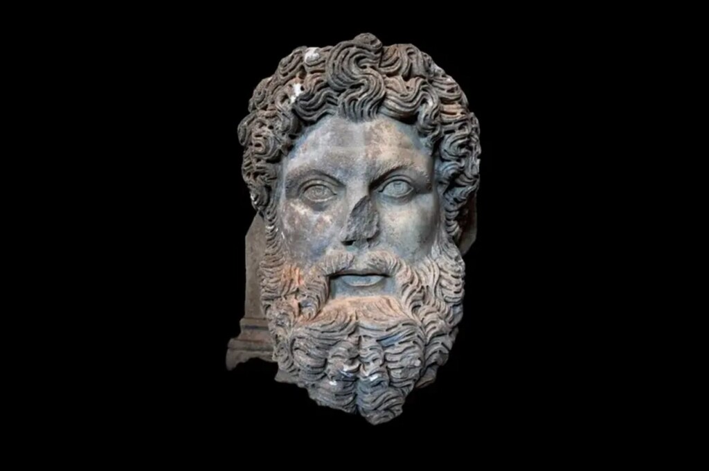 testa zeus turchia