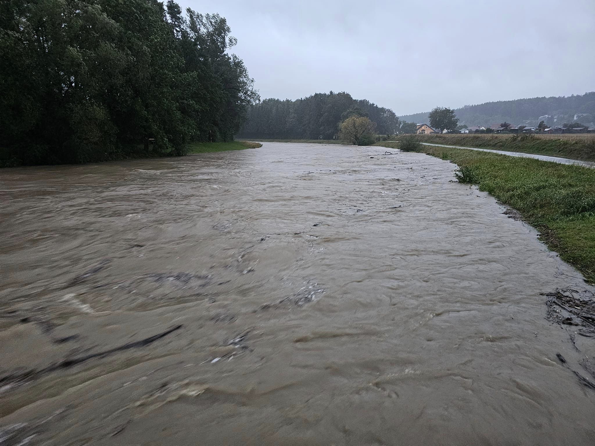 Alluvioni in Bassa Austria: morto un vigile del fuoco