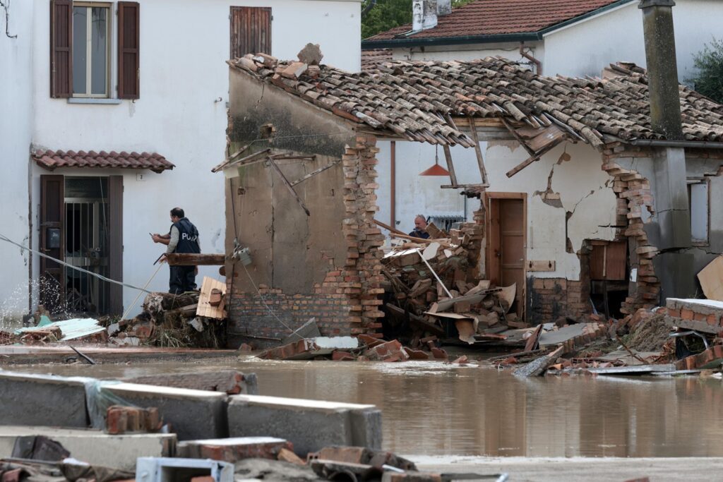 alluvione romagna traversara