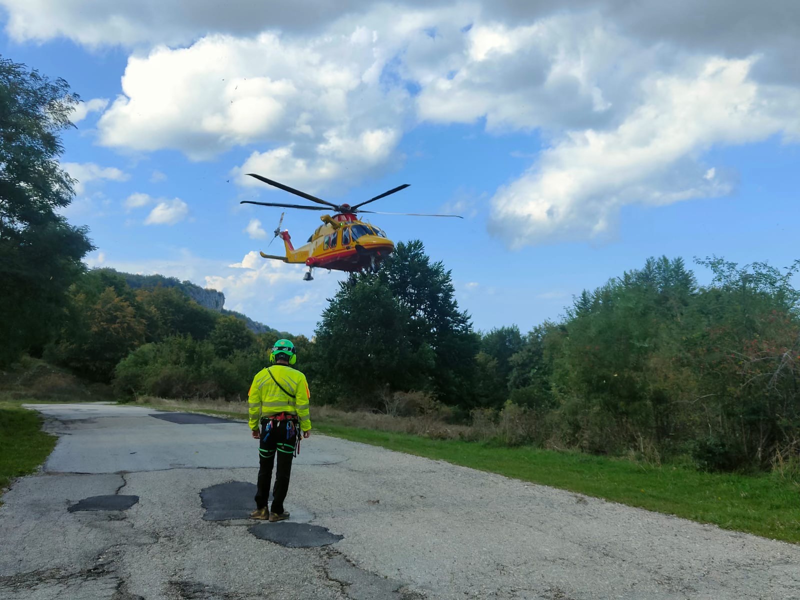 Meteo favorevole: riprese le ricerche del disperso sul Gran Sasso