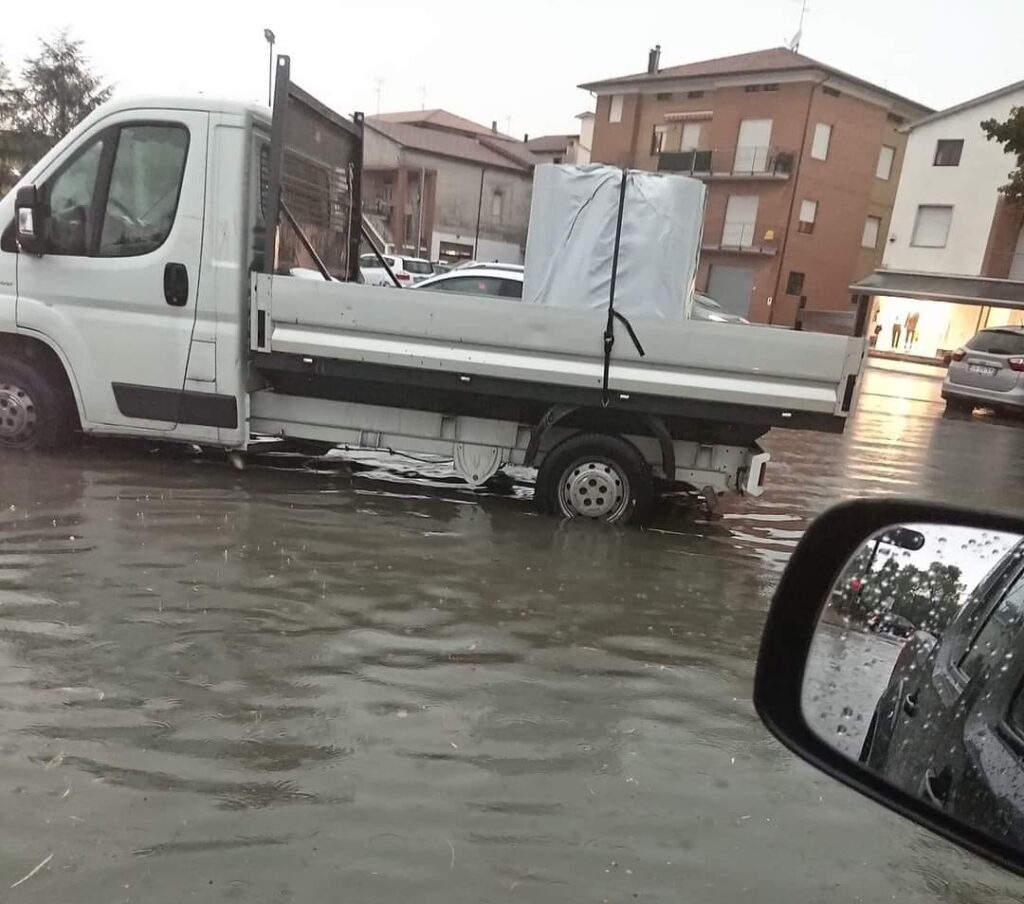 maltempo trodica marche