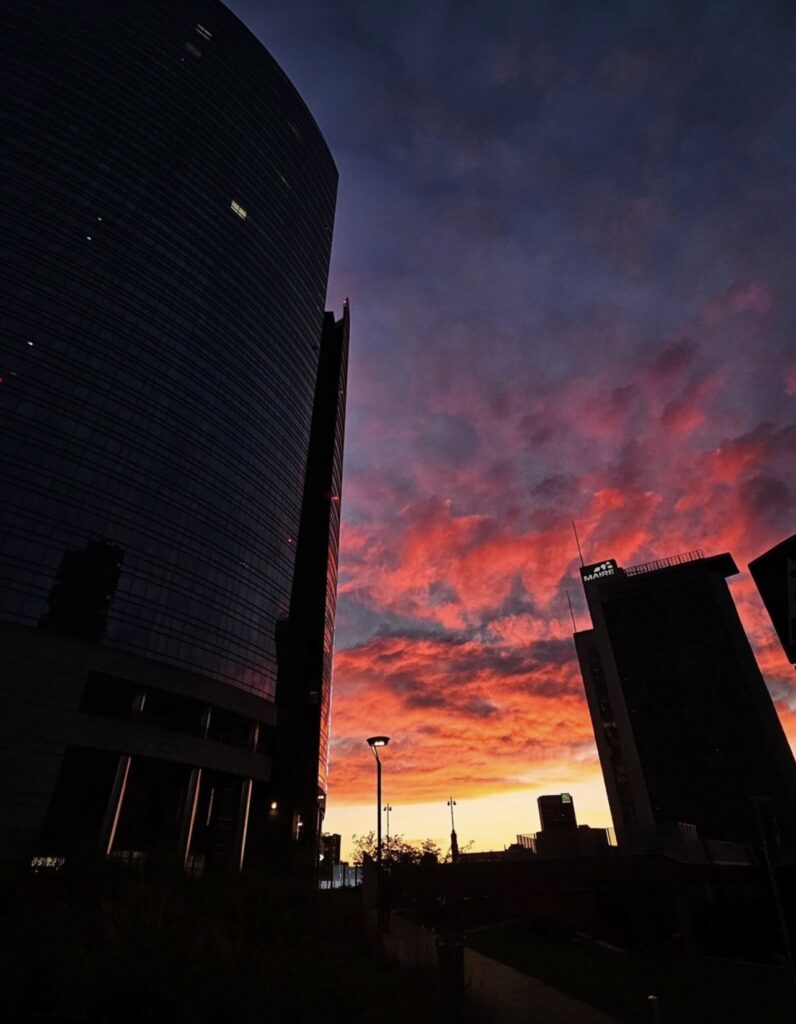 tramonto rosa milano