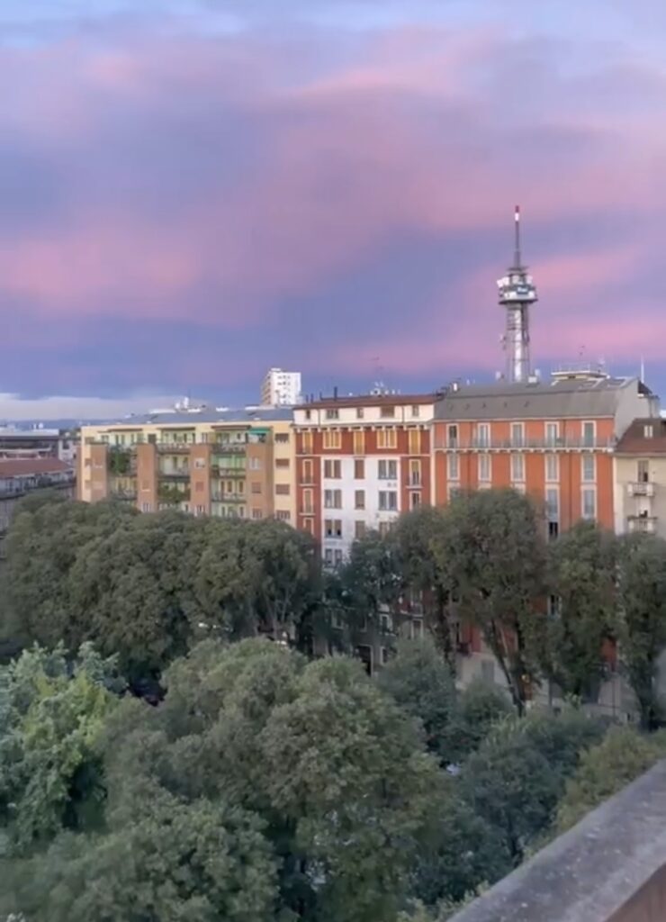 tramonto rosa milano