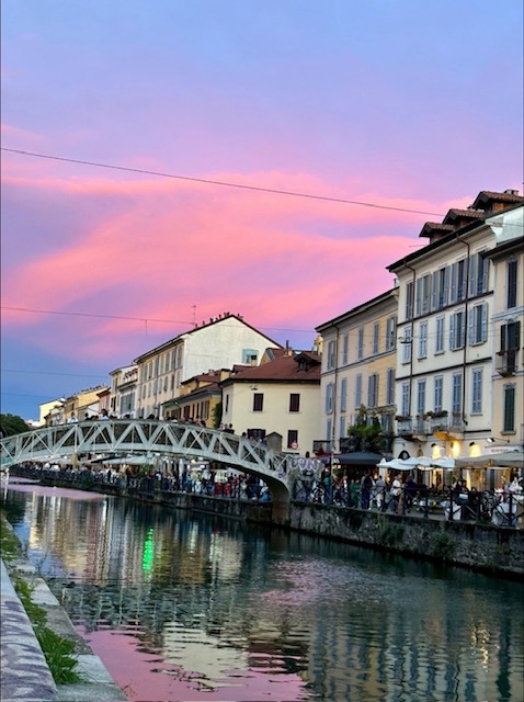 tramonto rosa milano