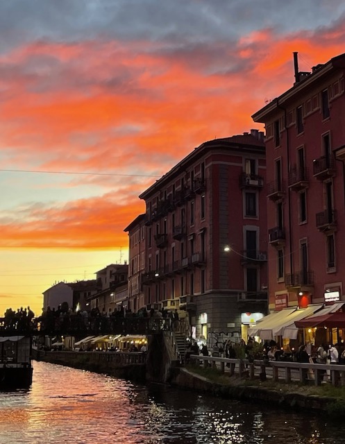 tramonto rosa milano