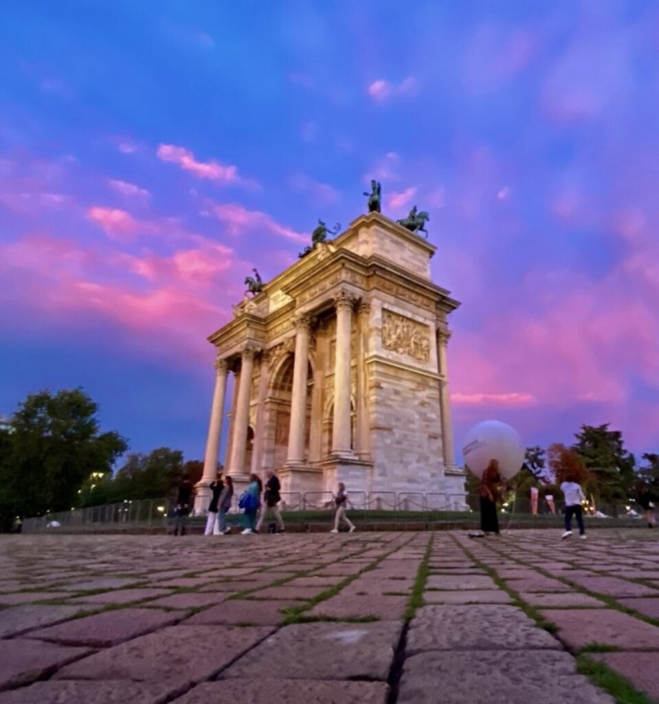 tramonto rosa milano