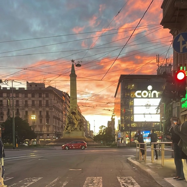tramonto rosa milano