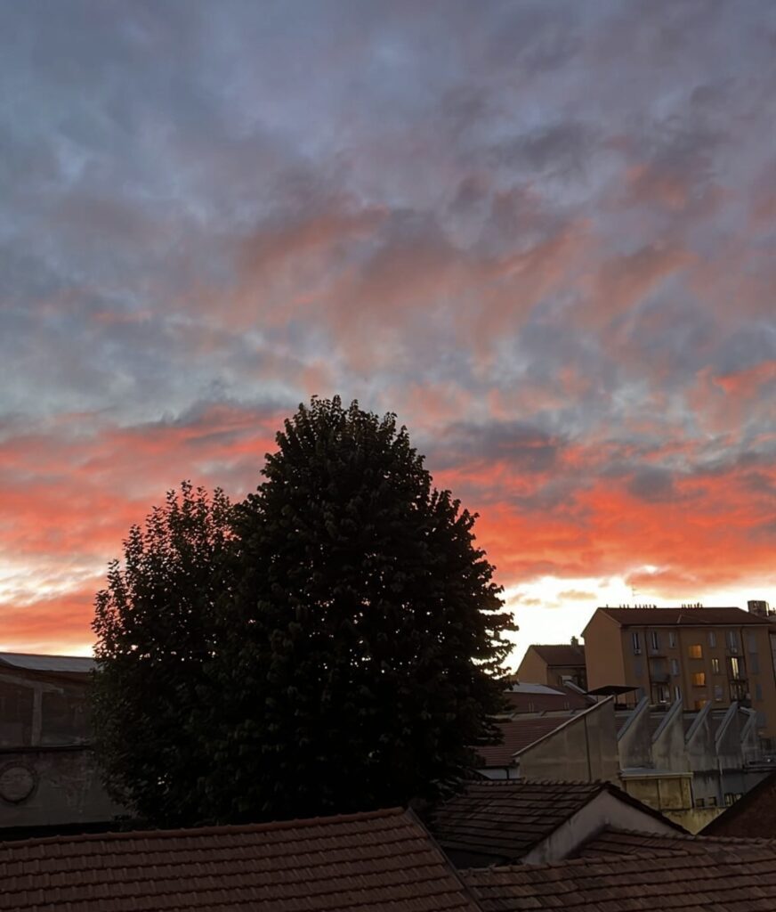 tramonto rosa milano