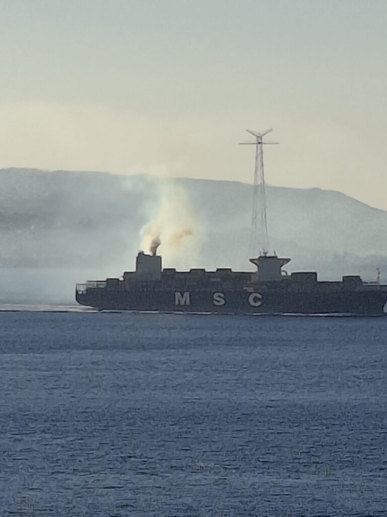 inquinamento nave stretto