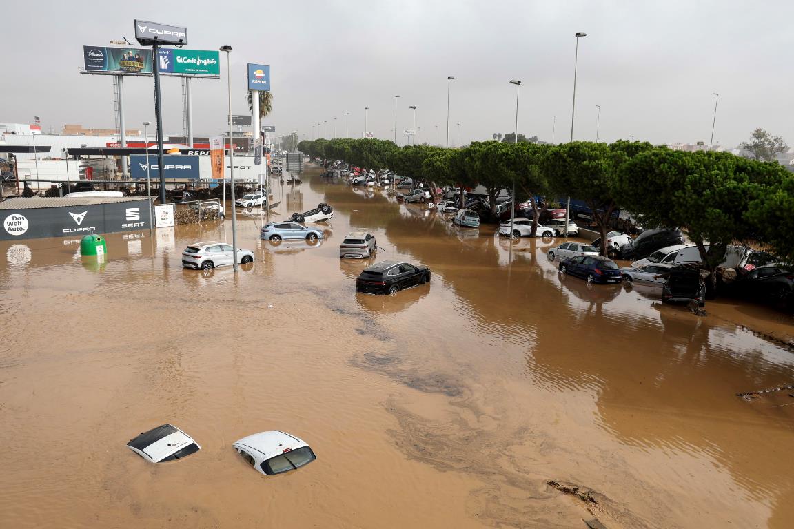 Alluvione Valencia, deposizione di 7 ore del prefetto: “la regione rispose tardi”