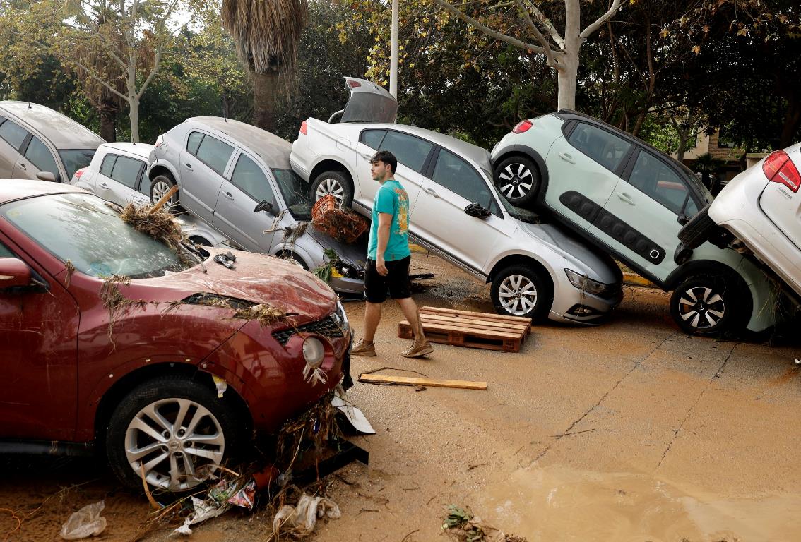 Alluvione Valencia, novità nell’inchiesta: il giudice chiama in causa il Governatore e la sua vice