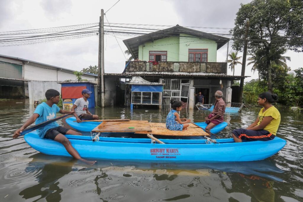 inondazioni maltempo sri lanka