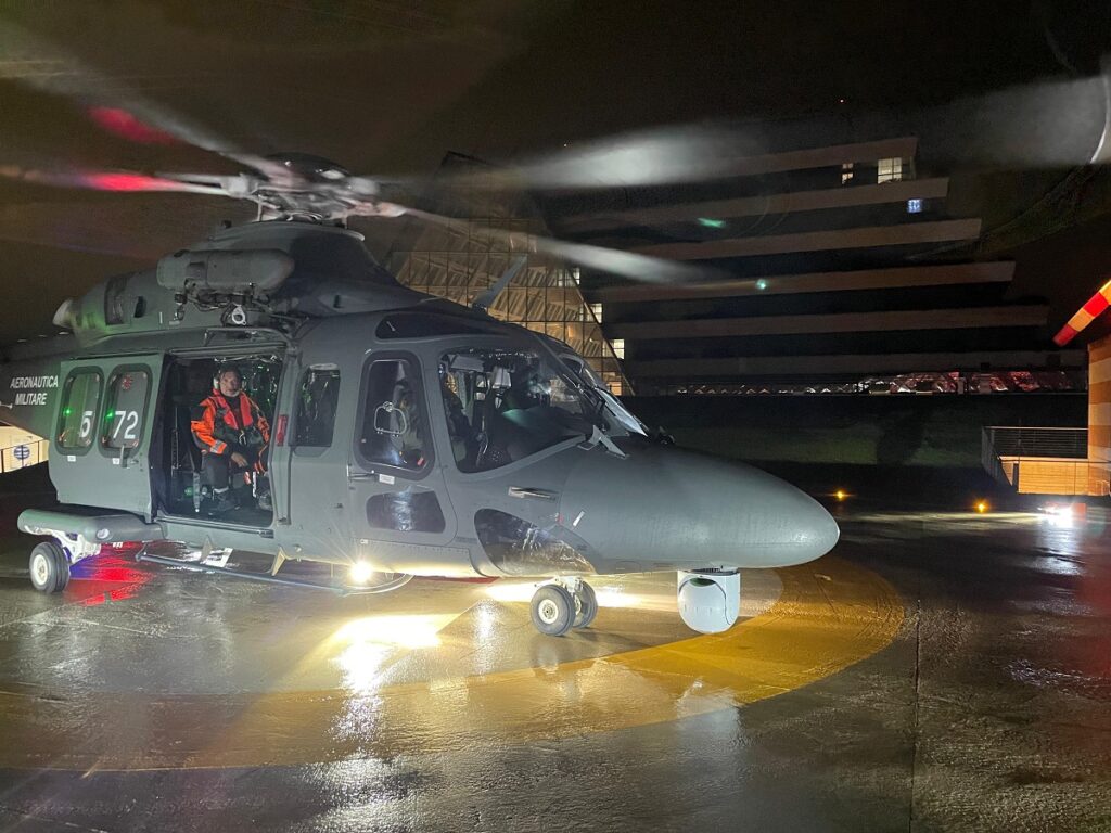 recupero aeronautica barca vela 24enne