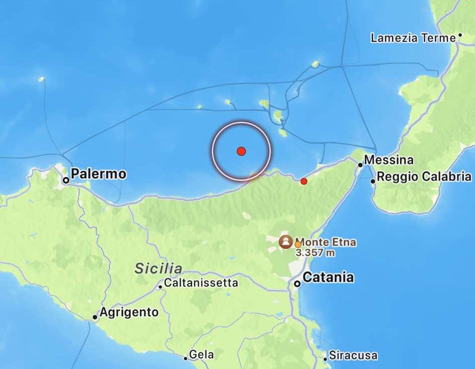 Terremoto al largo della Sicilia, vicinissimo alla costa: avvertito dalla popolazione | DATI e MAPPE