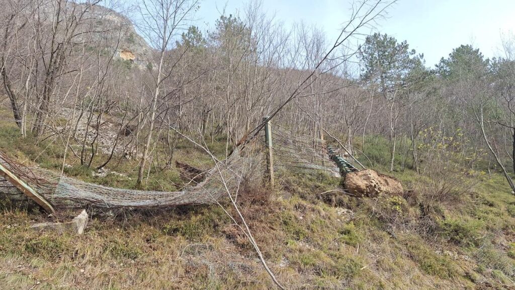 crollo parete rocciosa trentino