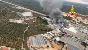 incendio bari