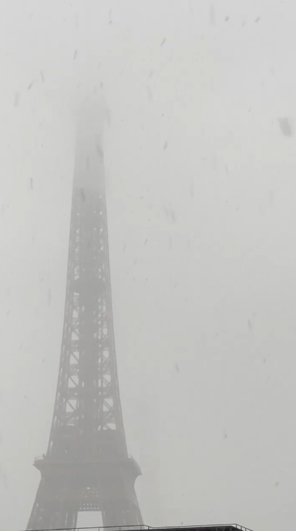 neve oggi parigi francia