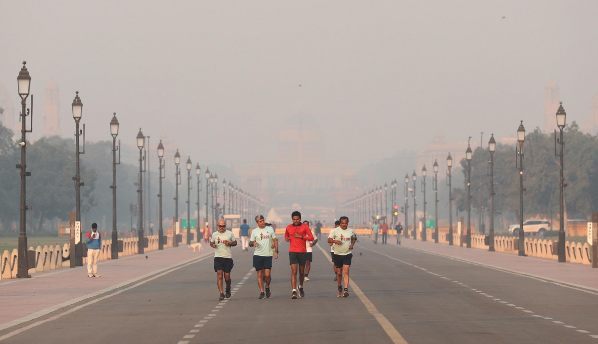 India, allarme inquinamento a New Delhi: numero record di incendi agricoli
