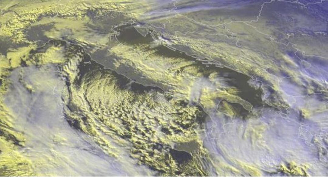 Tyrrhenian sea Effect satellite