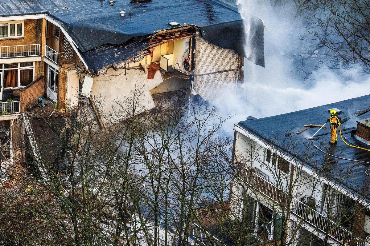Crollo della palazzina all’Aia, almeno 20 morti