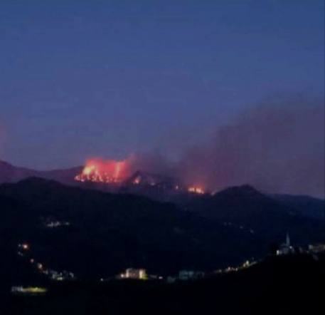 incendio monte ramaceto liguria