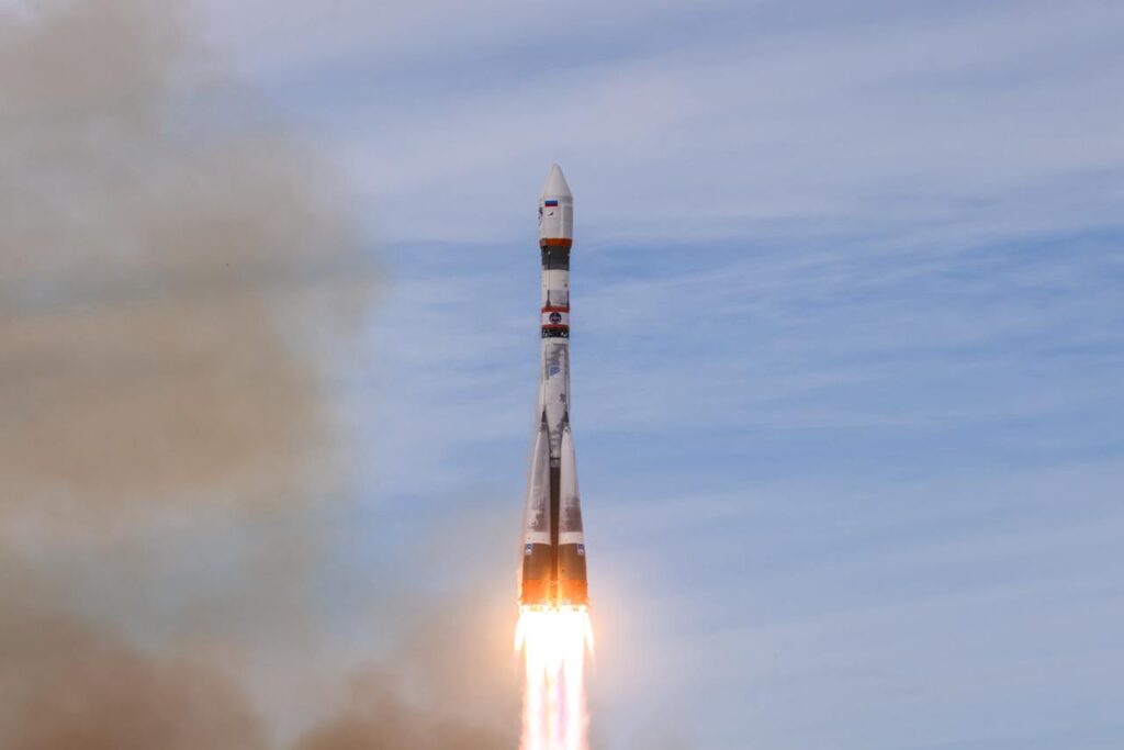 lancio razzo soyuz