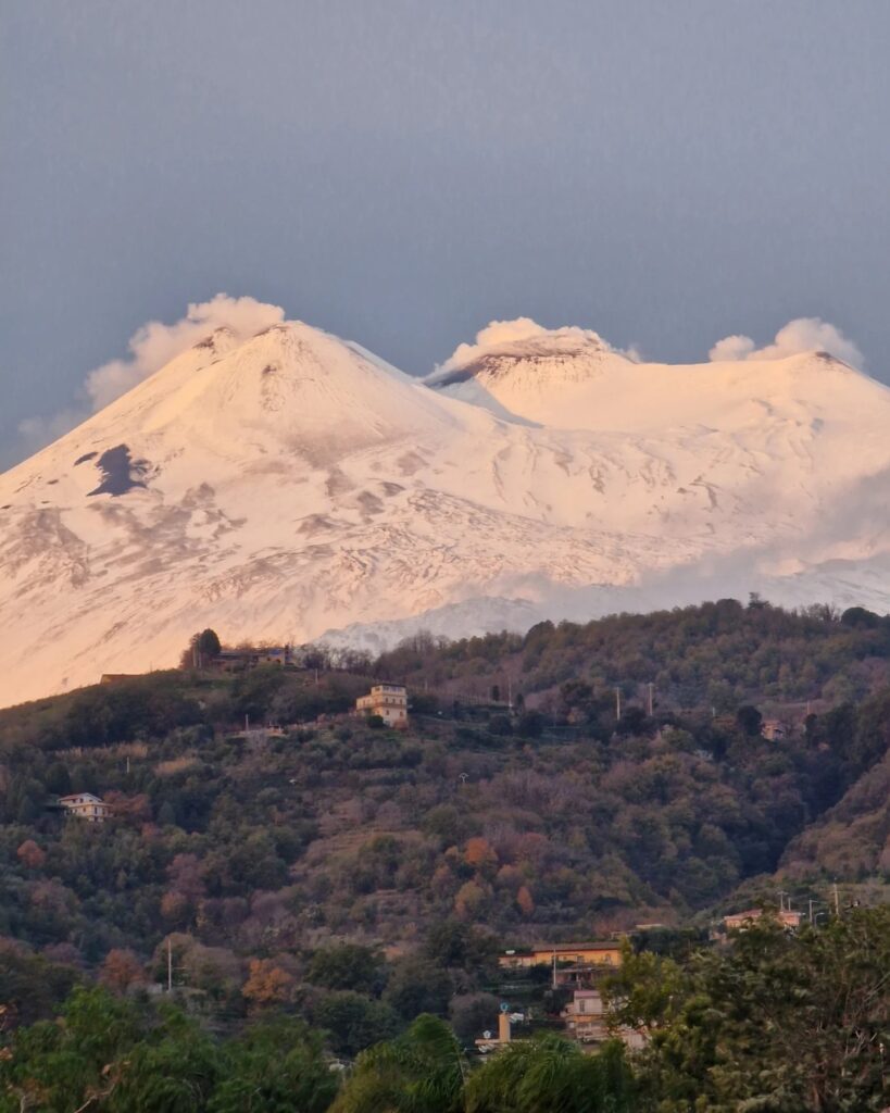 neve etna
