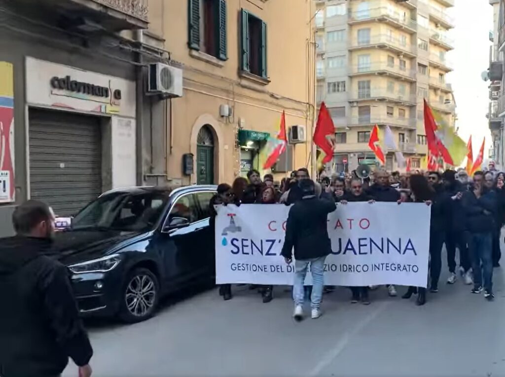 protesta crisi idrica enna