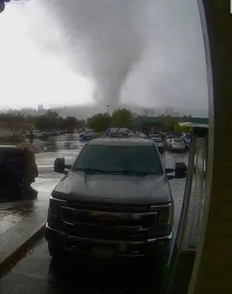 tornado scotts valley california usa maltempo