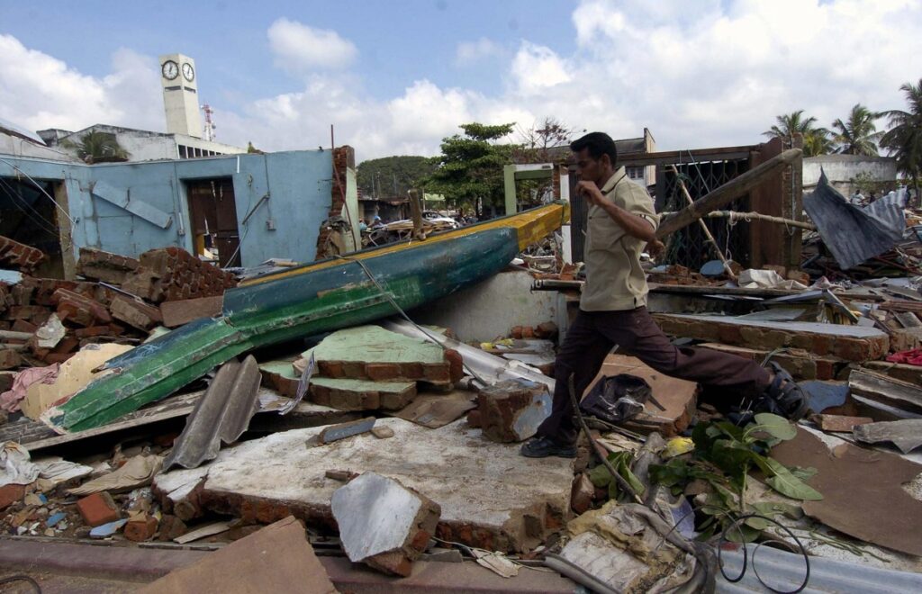 tsunami oceano indiano 26 dicembre 2004
