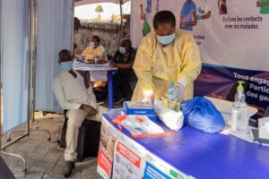 vaccino vaiolo scimmie congo