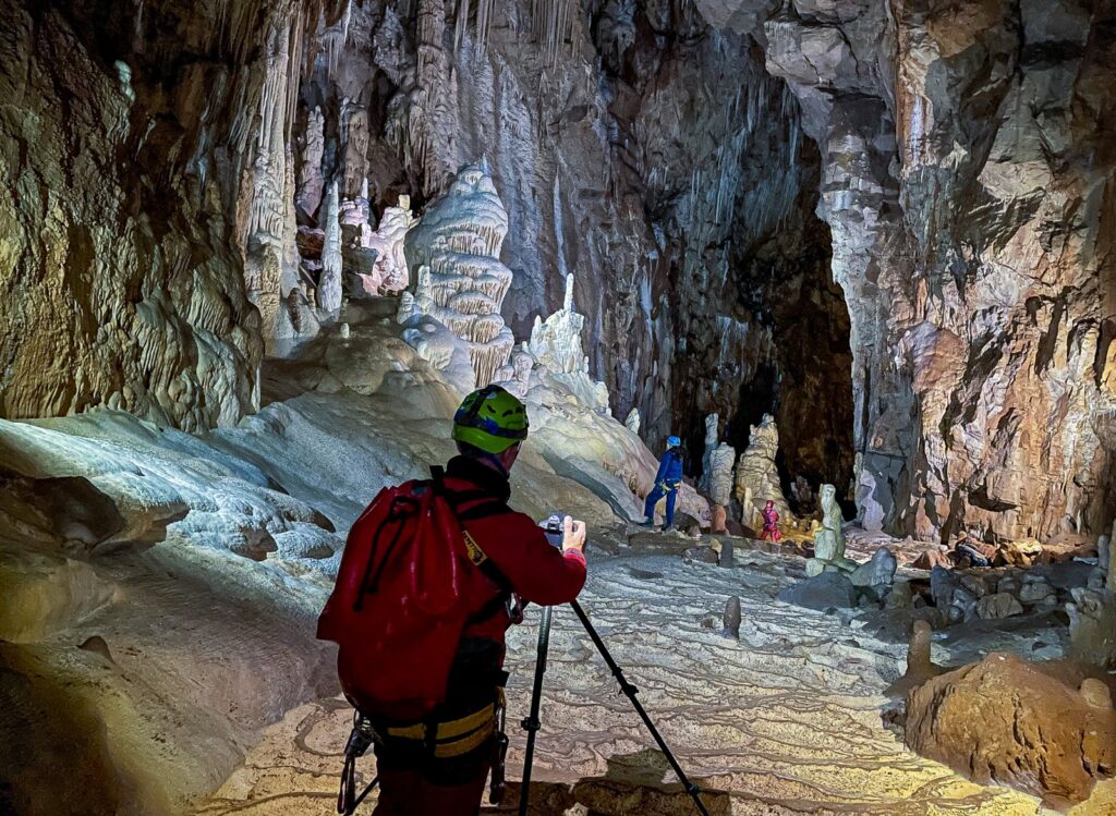 Grotta del Cervo