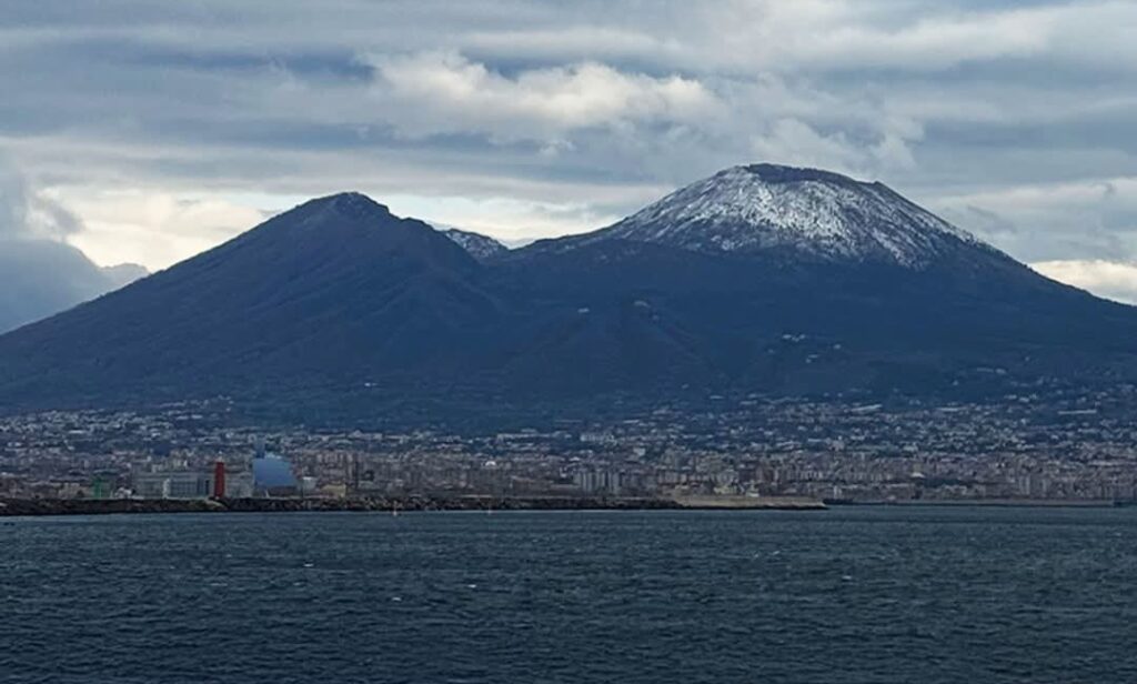 Neve Vesuvio