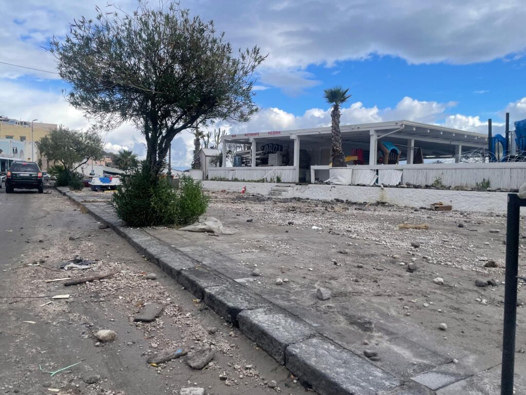 Sopralluogo di Basile a Lipari