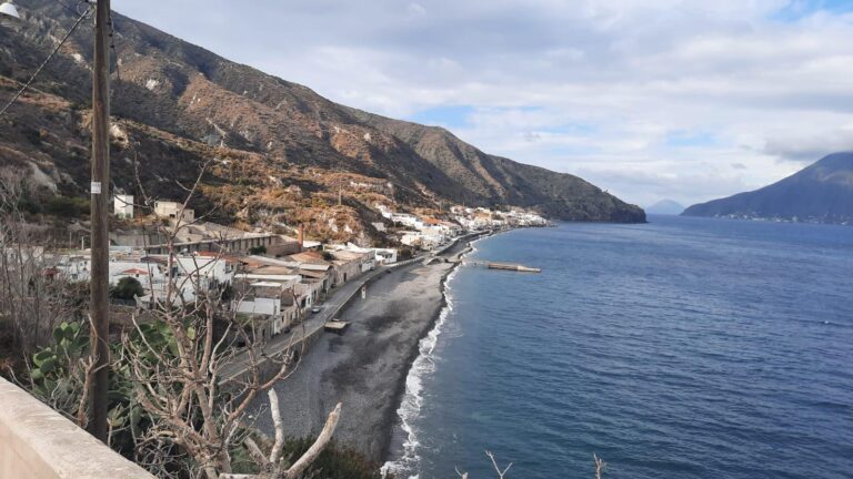 Sopralluogo di Basile a Lipari