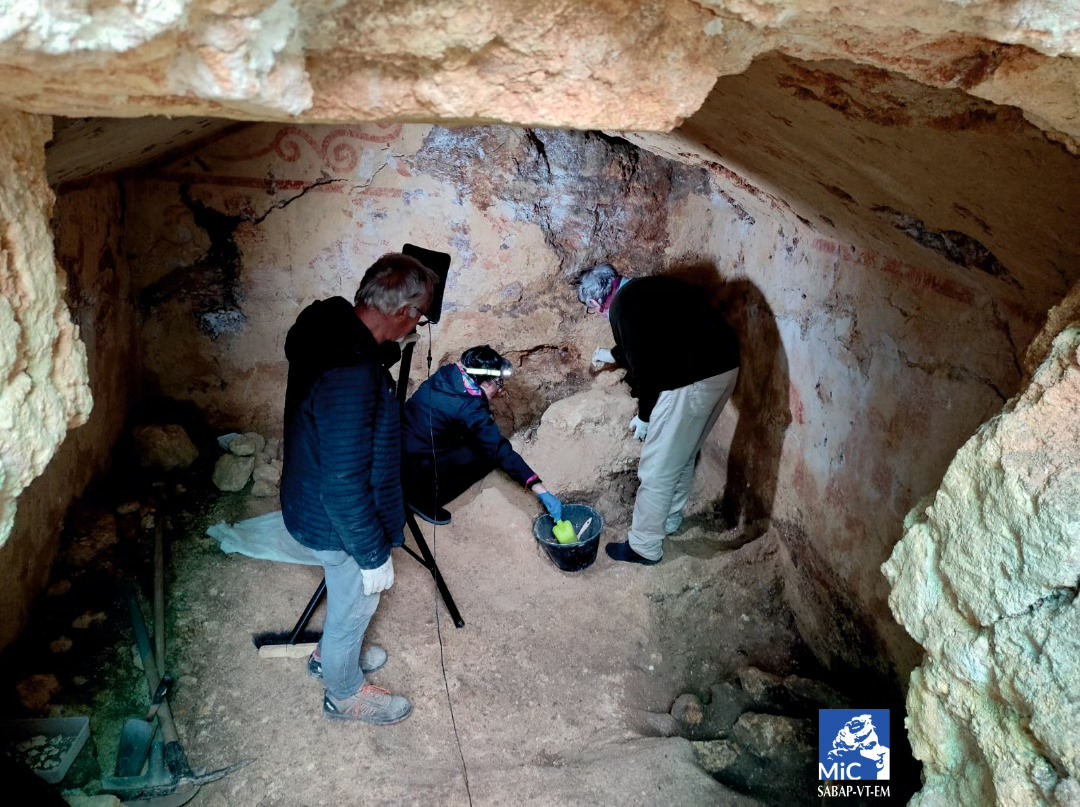 Archeologia, scoperto nuovo capolavoro di pittura etrusca nella necropoli di Tarquinia