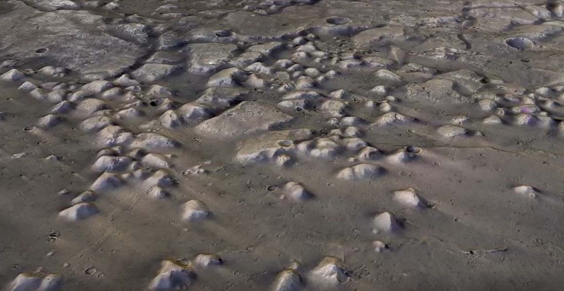 Nuova scoperta su Marte: le misteriose colline di argilla e l’ipotesi entusiasmante