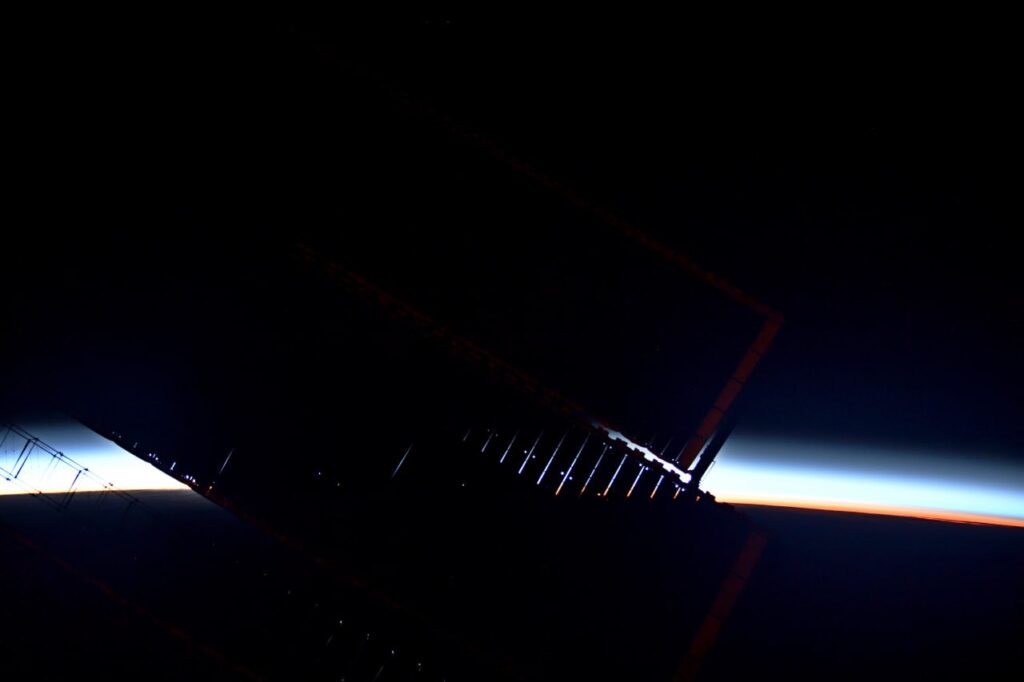 foto stazione spaziale Ivan Vagner