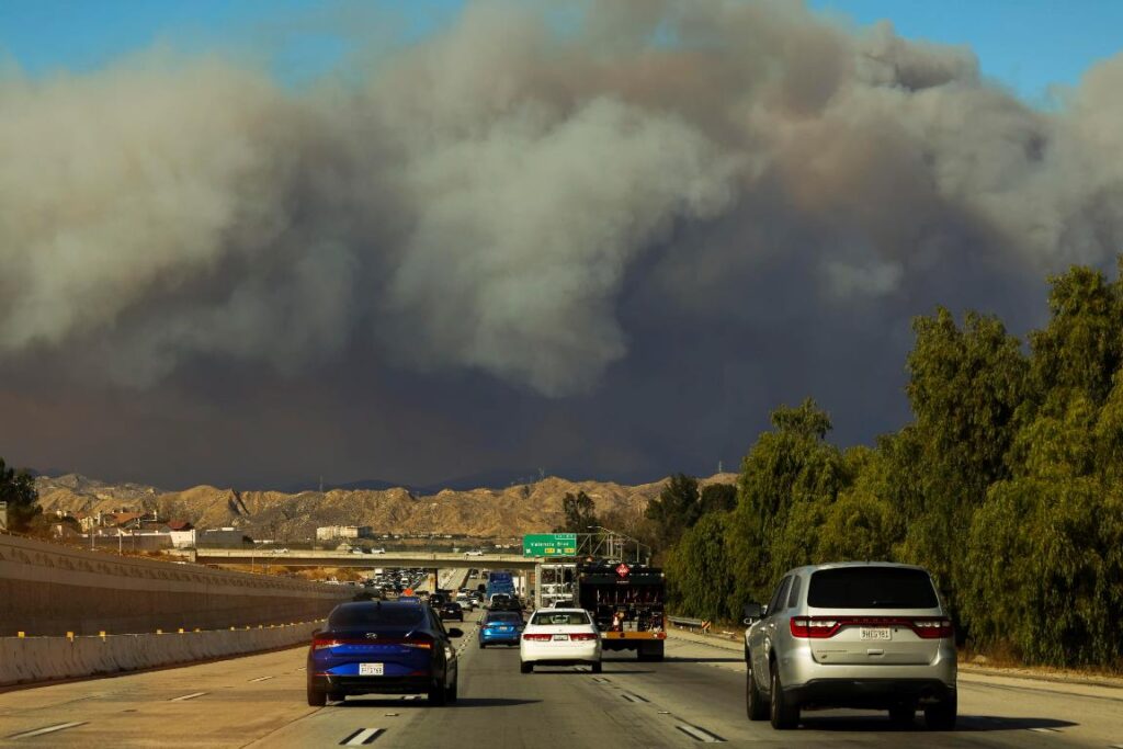 hughes fire incendio los angeles santa clarita
