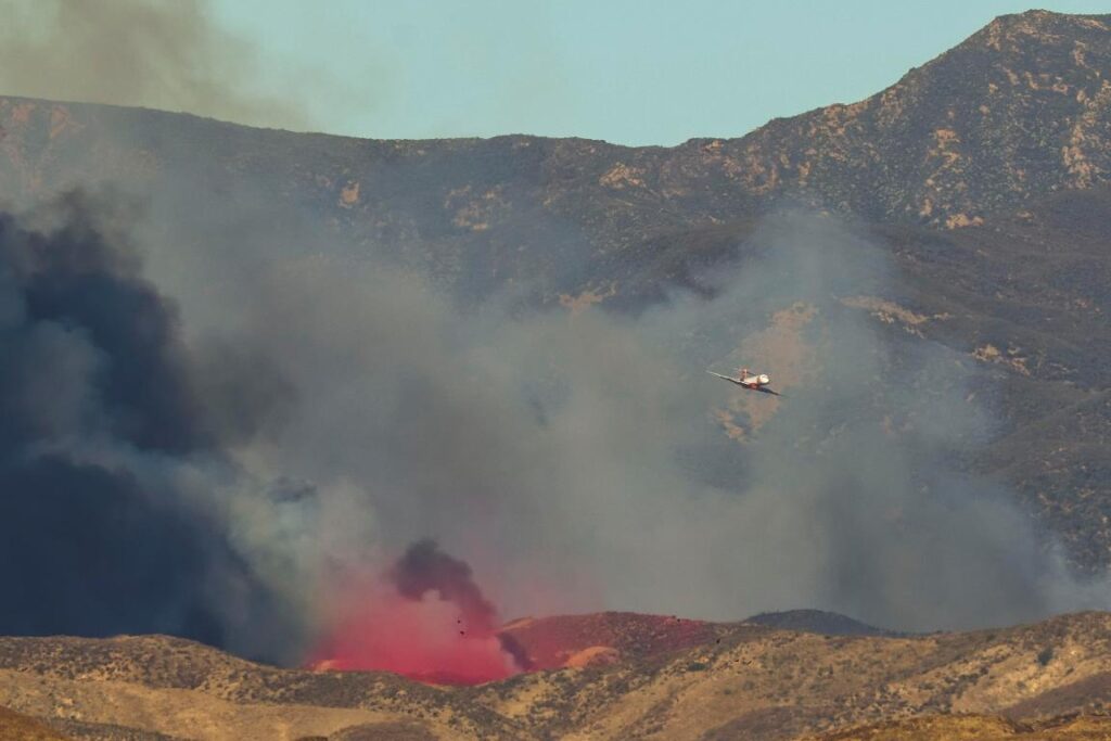 hughes fire incendio los angeles santa clarita