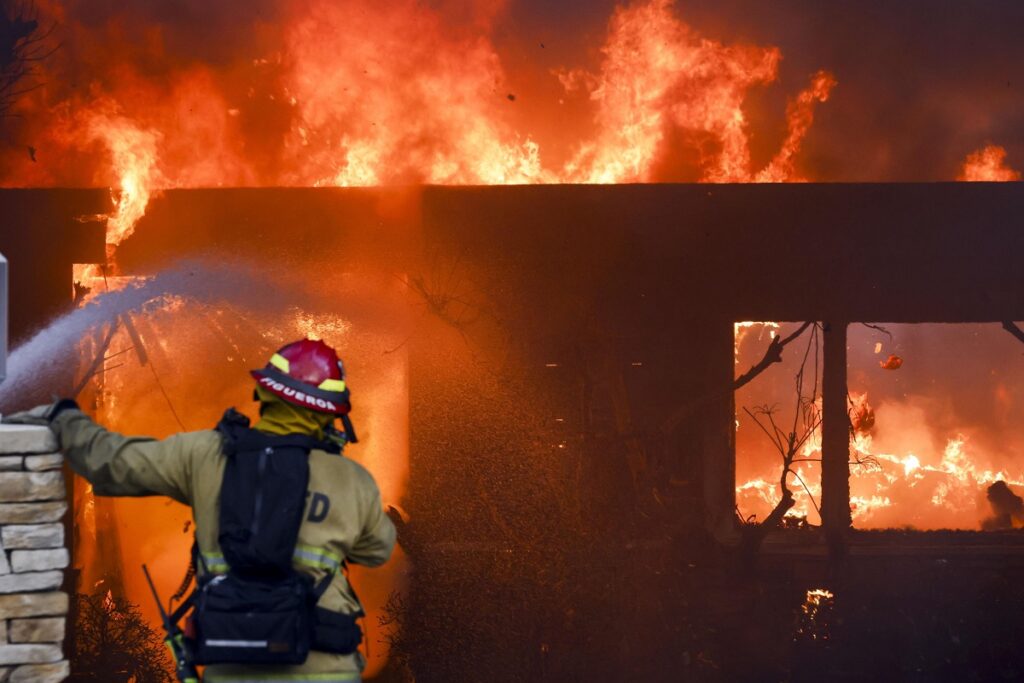 incendio california los angeles