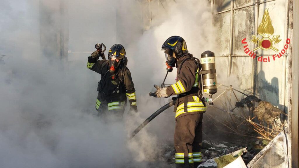 incendio cogliate