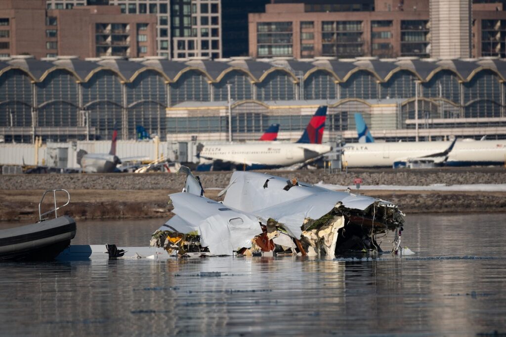 incidente aereo elicottero jet washington