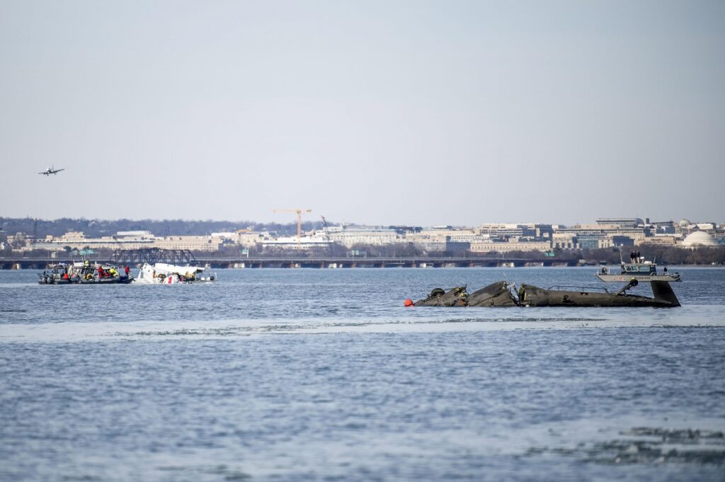 incidente aereo elicottero jet washington