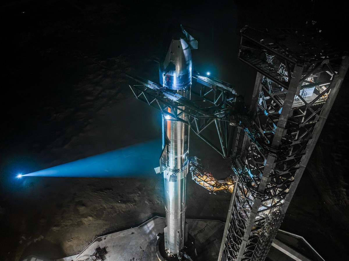 spacex-si-prepara-al-7-lancio-di-starship-il-primo-volo-del-2025