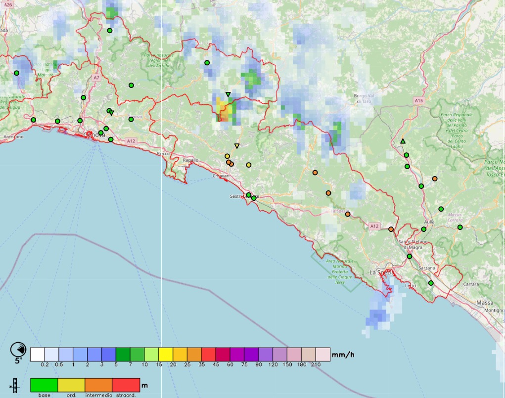 Notte di maltempo in Liguria: Centro-Levante nel mirino, allarme per Entella e Vara