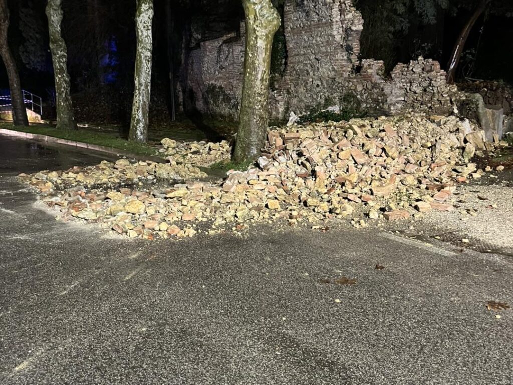 maltempo vicenza crollo chiesa san giorgio